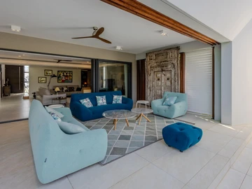 4 Bedroom Villa