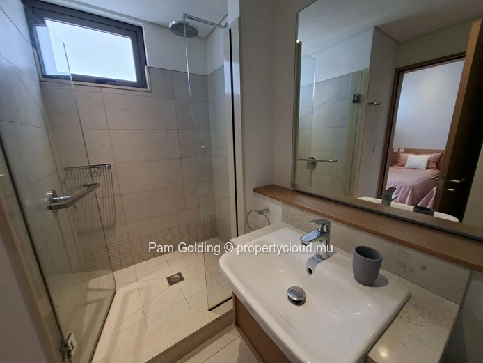Mont Choisy – Penthouse à louer – Pam Golding Mauritius