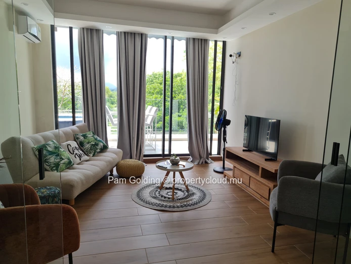 3-Bedroom Chic Coastal Villa with Jacuzzi. Business Potential in La Gaulette.
