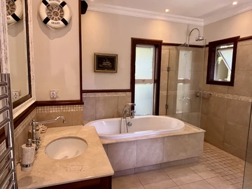3 Bedroom Villa
