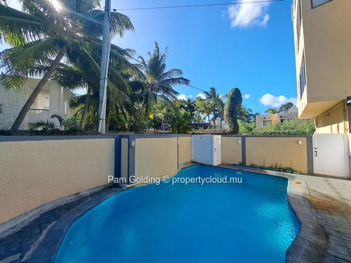 Trou aux Biches - Apartment à vendre – Pam Golding Mauritius