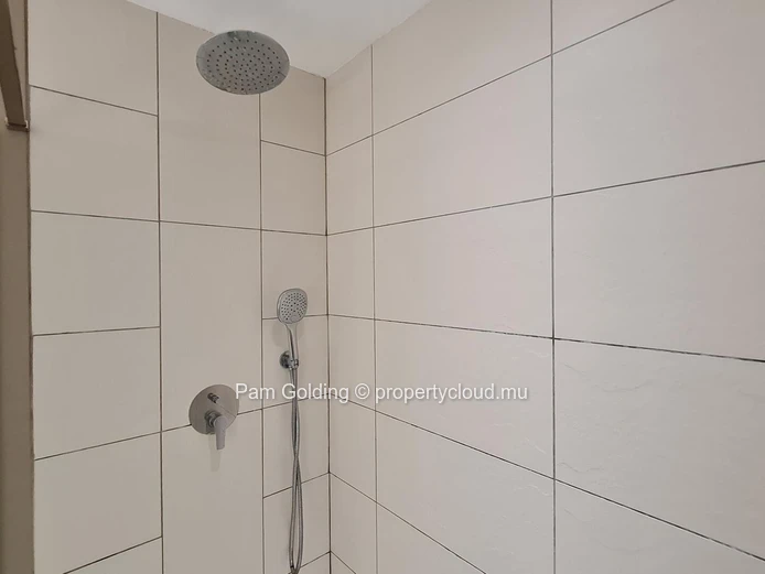 Ground Floor 3-Bedroom Apartment with Large Terrace – Ki Residences, Pereybere, Grand Baie