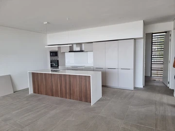 3 Bedroom Townhouse, Duplex