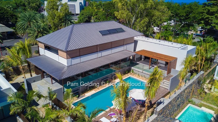 4-Bedroom Tropical Villa in Tamarin, Mauritius - Private Pool & Resort Amenities (Sole Mandate)