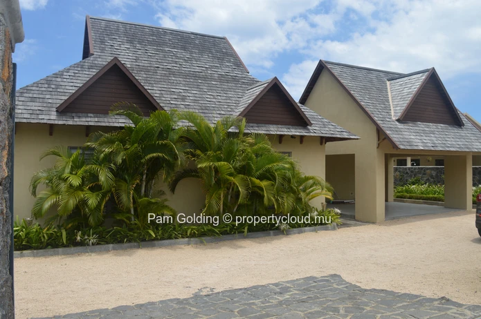 Brand new house to rent in a secured estate