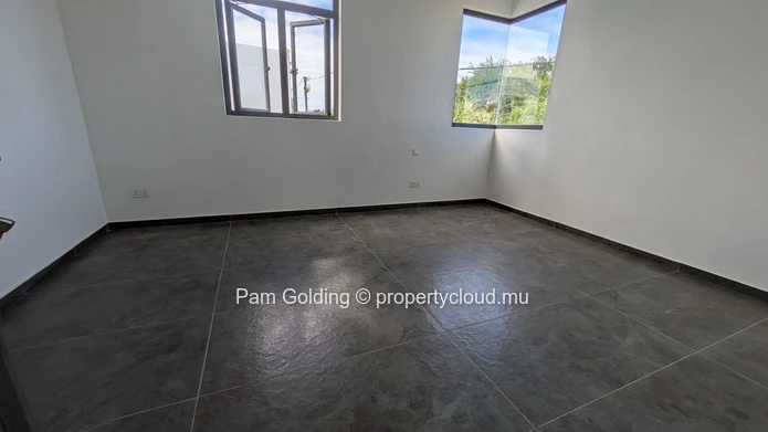 Grand Gaube – Maison à vendre – Pam Golding Mauritius