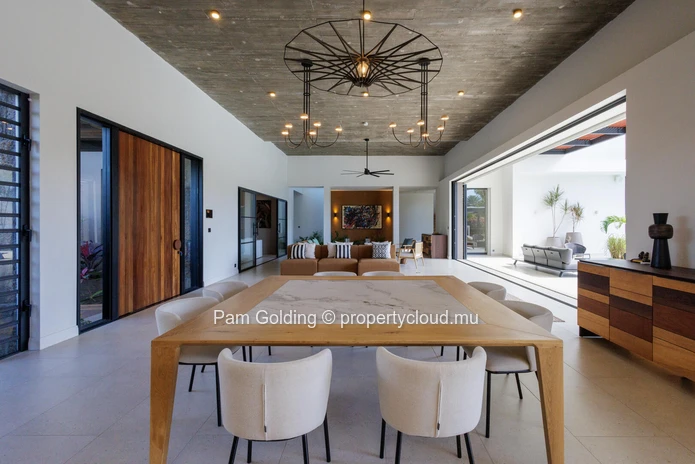Contemporary 4-Bedroom Villa on a Golf Course with Pool | Anahita Golf & Spa Resort Mauritius