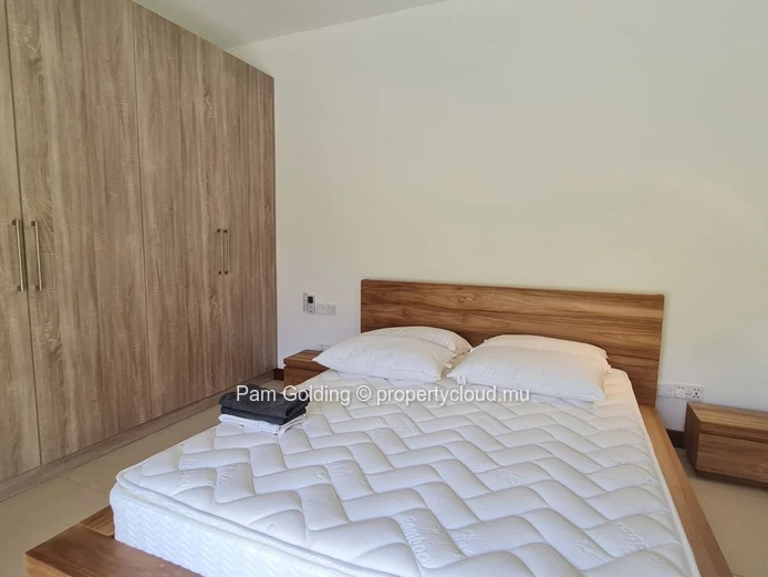 3 bedroom house in Black River for rental in a gated estate.