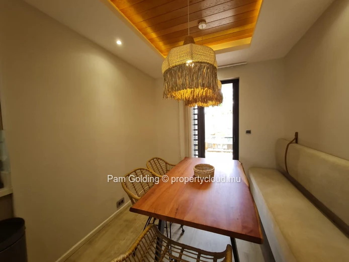 Au cœur de la prestigieuse résidence Waterway Residence Apartments (Mandat exclusif)