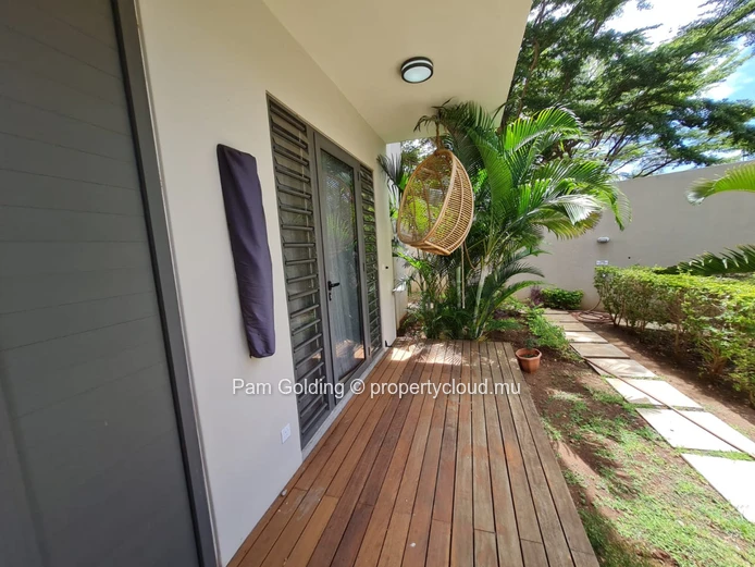 Au cœur de la prestigieuse résidence Waterway Residence Apartments (Mandat exclusif)