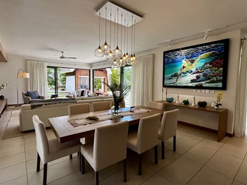 4 Bedroom Villa