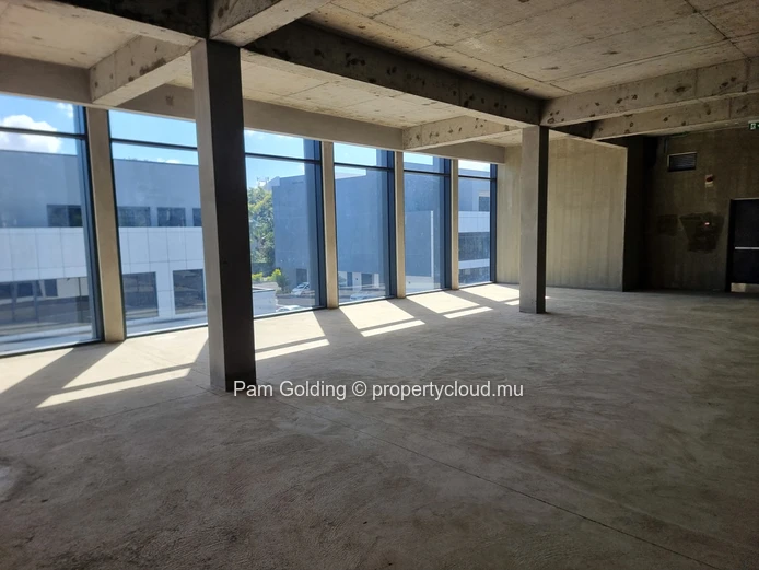 Immeuble de bureaux à louer dans le parc d'activités Vivea, Moka