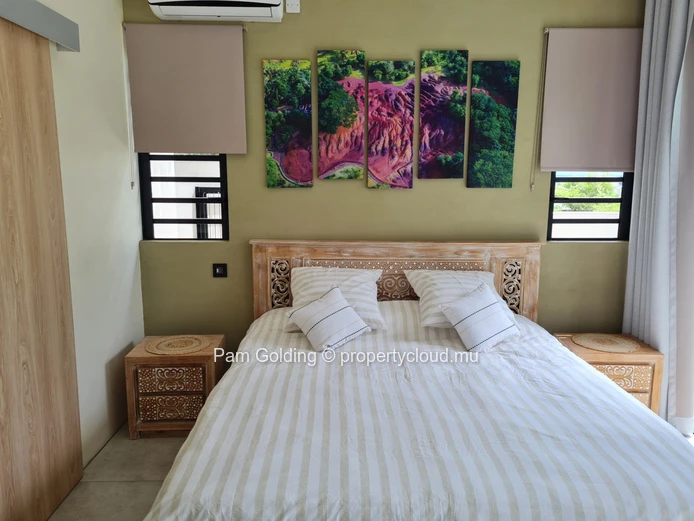 3-Bedroom Chic Coastal Villa with Jacuzzi. Business Potential in La Gaulette.