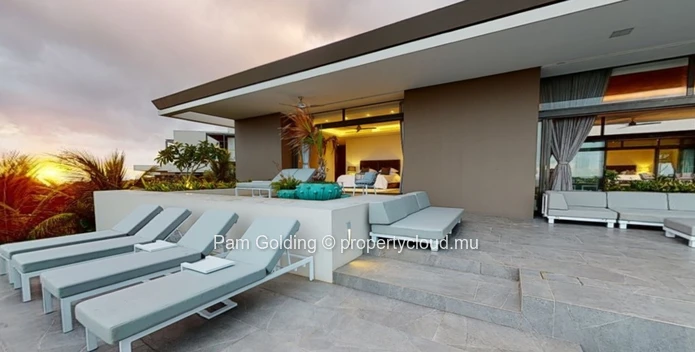 Villa Contemporaine de cinq chambres a vendre a Villa Valriche
