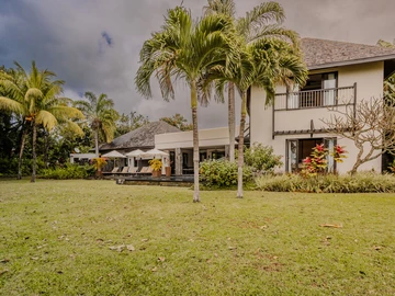 4 Bedroom Villa