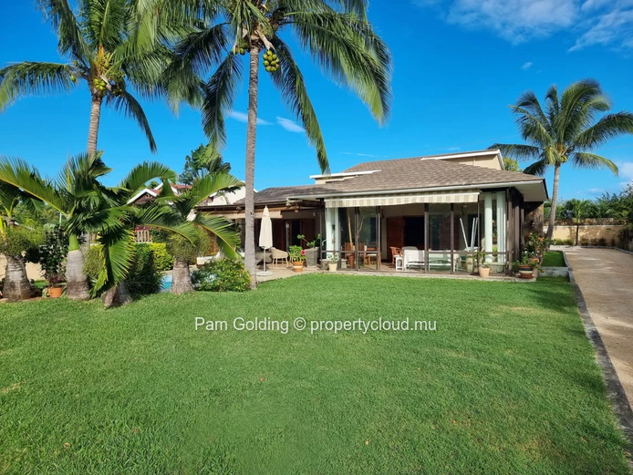 Here is a home that leaves the visitor in awe.  (Sole Mandate)