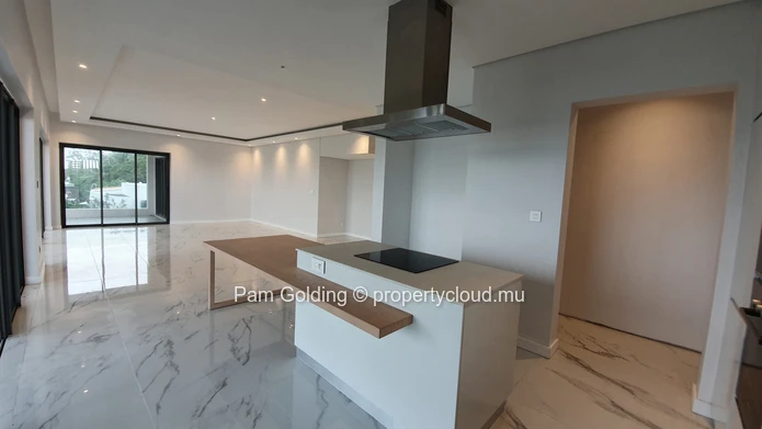 Stunning 3-Bedroom Beachfront  for sale.
