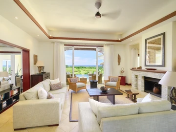 4 Bedroom Villa