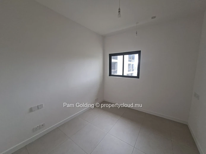 Appartement neuf de 2 chambres à vendre à Beau Plan, idéalement situé entre Port Louis et Grand Baie.