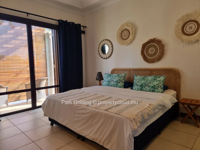 Elegant 4-Bedroom Villa with Mountain Views in Tamarina Golf Estate