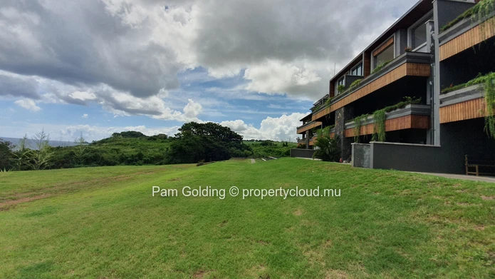 Brand new apartment with spectacular view in Flic en Flac