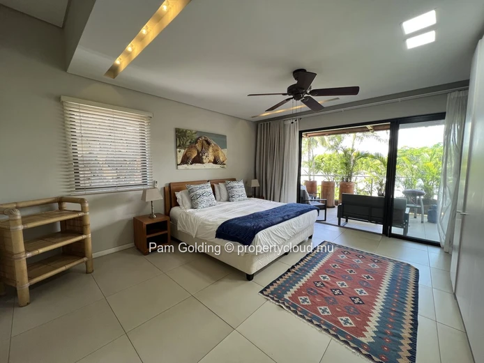 Riverside 4-Bedroom Penthouse in Tamarin – Exclusive Beach Access
