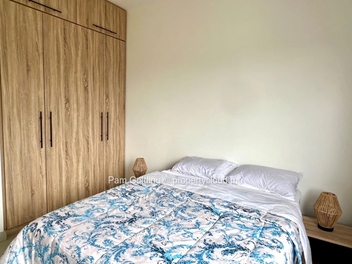 Secured apartment for rental in Moka.