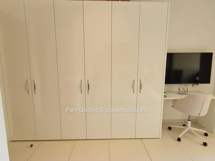 Ground Floor 3-Bedroom Apartment with Large Terrace – Ki Residences, Pereybere, Grand Baie