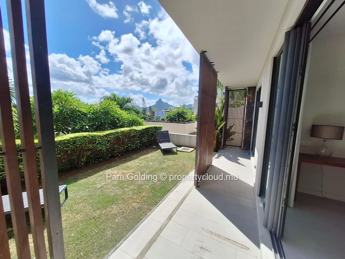 Appartement de 3 chambres en suite avec jardin et vue sur l’océan à Tamarin – Côte ouest de l’île Maurice