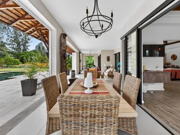 4 Bedroom Villa