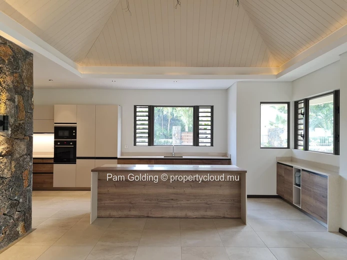 Villa Birdie – An Exceptional Residence at Anahita Golf Estate