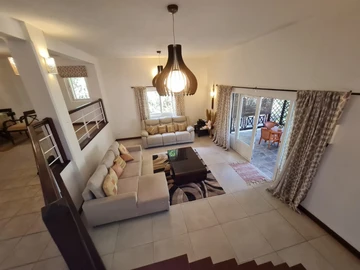 Maison de 4 Chambres