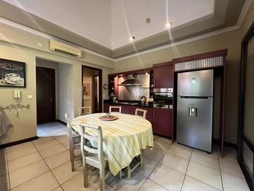 5 Bedroom Villa