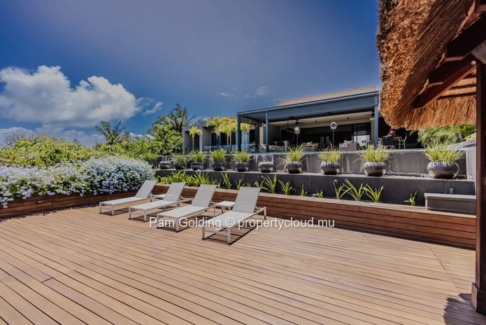 Exceptional Villa for Sale at Azuri Golf Estate