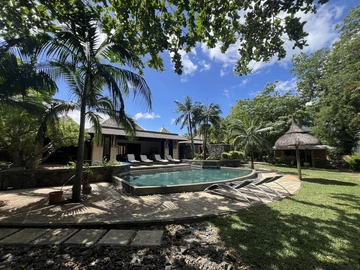 5 Bedroom Villa