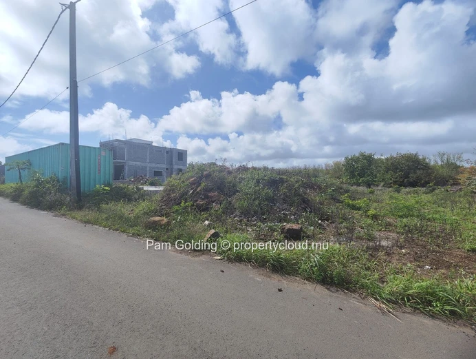 Petit Raffray – Terrain à vendre – Pam Golding Mauritius