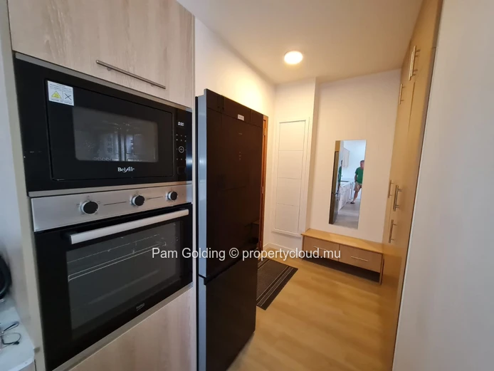 Newly built apartment for rental in Tamarin.