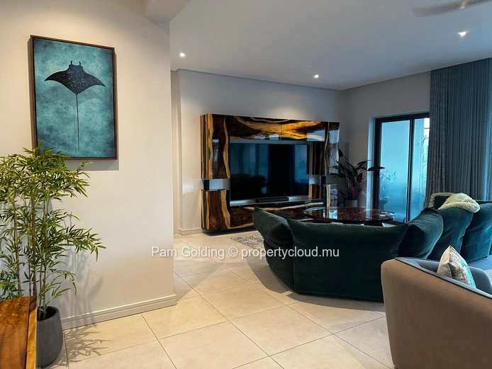 À vendre – Penthouse de luxe 4 chambres à Grand Baie, La Pointe Luxury Apartments