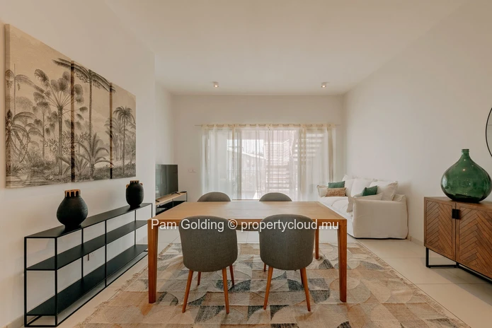 Luxurious 2 Bedroom Penthouse with Rooftop Terrace & Private Pool in Pereybere, Mauritius 