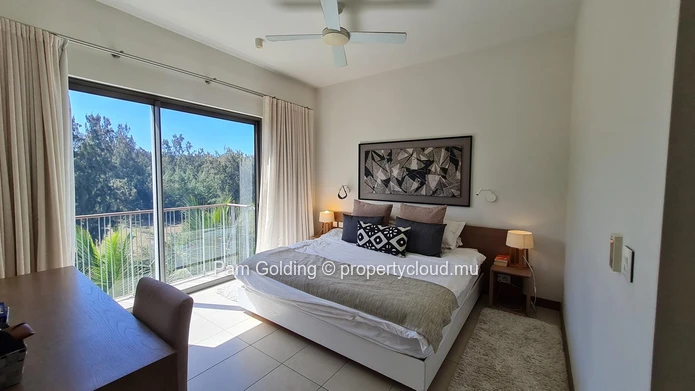 3-Bedroom en suite Penthouse with Private Pool on the Terrace – Mont Choisy Golf & Beach Estate, Grand Baie