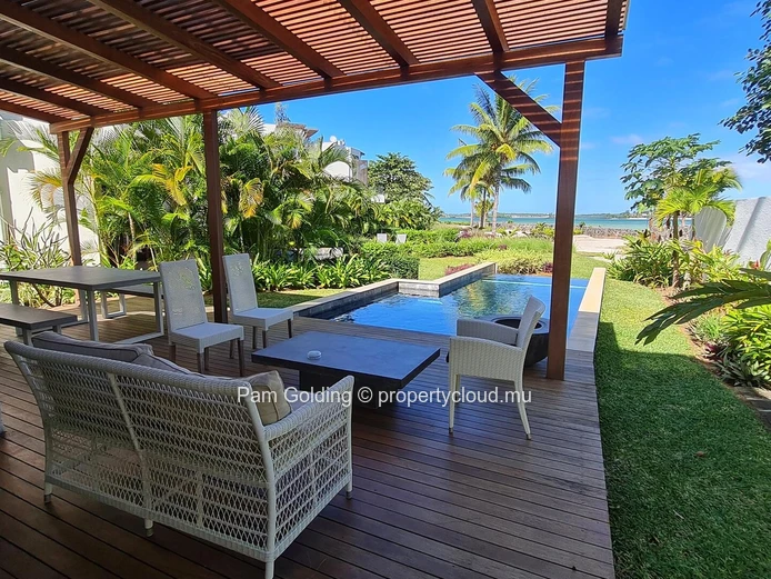 For Sale | 4 bedroom, North-East Coast Townhouse with exceptional views!