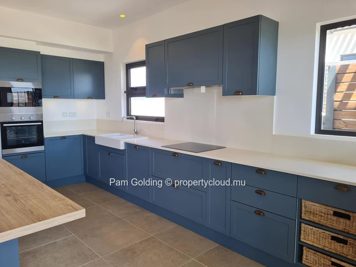 Spacious 3-Bedroom Penthouse with Lagoon View for Sale at St. Antoine Residences – North Coast Mauritius