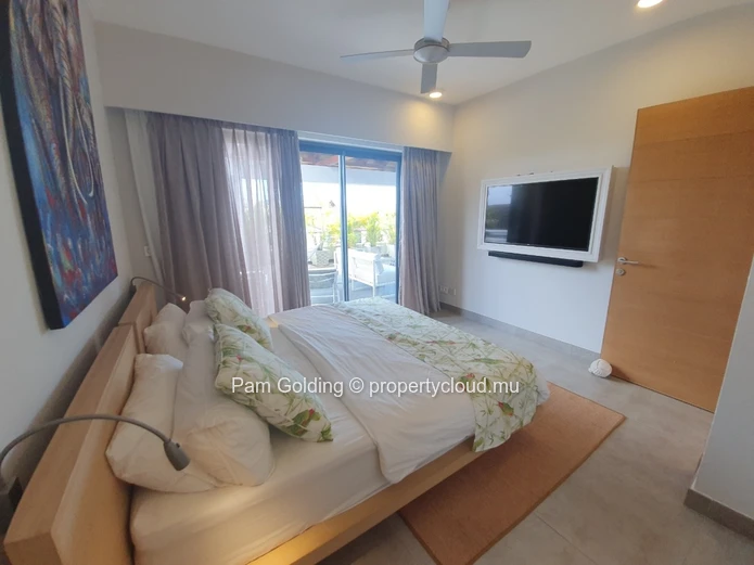 Penthouse Luxueux de 3 Chambres avec Jacuzzi | Choisy les Bains