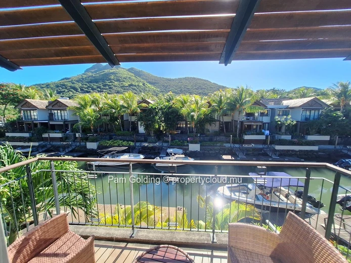 3-Bedroom Townhouse for Sale in La Balise Marina, Mauritius – Private Mooring, Pool & Optional Boat Garage
