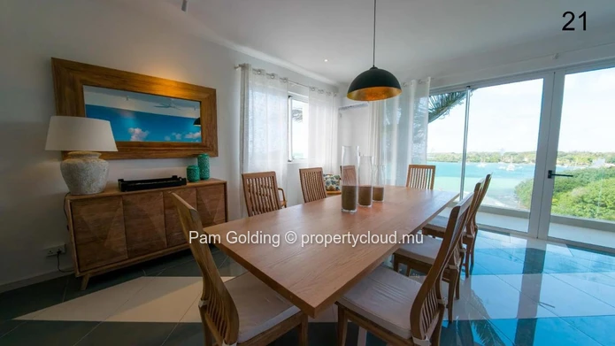 Trou d'Eau Douce – Penthouse à louer – Pam Golding Mauritius