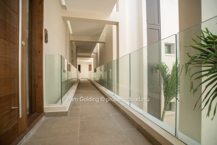 Penthouse de 3 chambres – Pointe aux Cannoniers