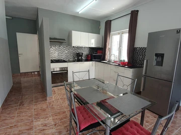 12 Bedroom Apartment