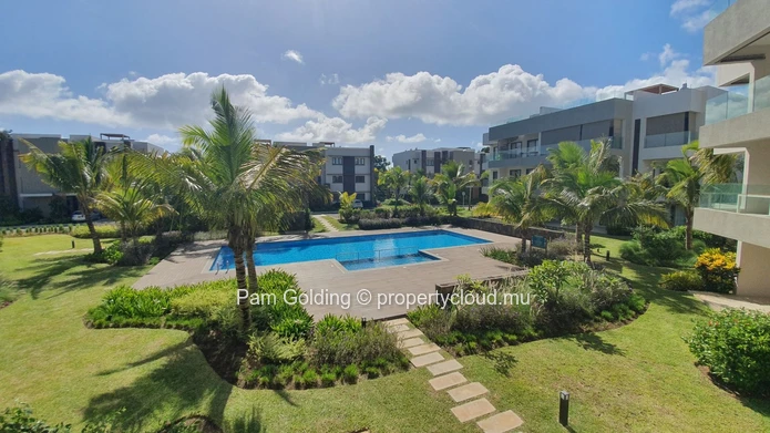 Pointe aux Canonniers – Appartement à louer – Pam Golding Mauritius