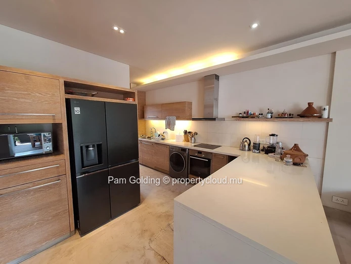 Appartement exclusif de 3 chambres en bord de mer à vendre à La Balise Marina, Black River, Maurice