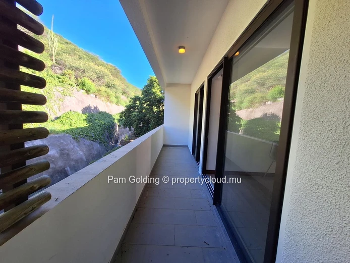 Penthouse de 3 chambres avec vue panoramique sur la mer | Résidences La Tourelle Ocean View, Tamarin.